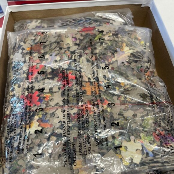 Disney Thomas Kinkade 3 Jigsaw Puzzles Set 550/750/700 Pieces - Picture 4 of 4